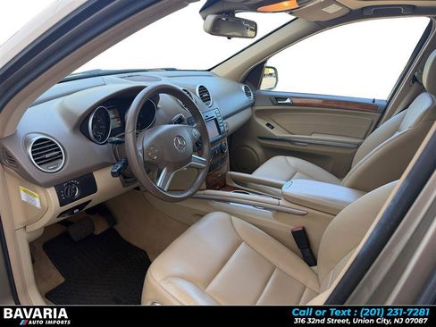Used 2009 Mercedes-Benz ML 350 4MATIC image 10
