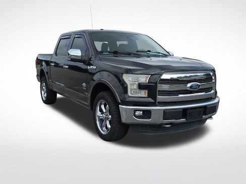 Used 2015 Ford F150 King Ranch w/ Equipment Group 601A Luxury AWD/4WD image 10