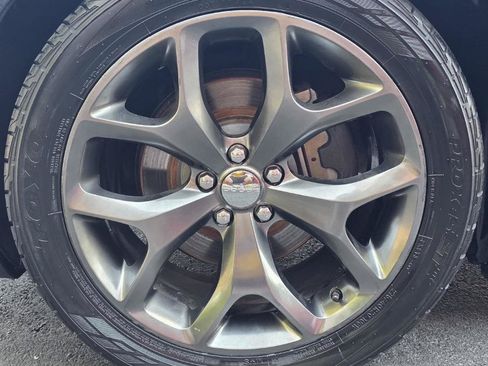 Used 2015 Dodge Challenger R/T Plus RWD image 6