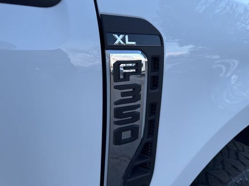Used 2023 Ford F350 XL w/ Snow Plow Prep Package image 27