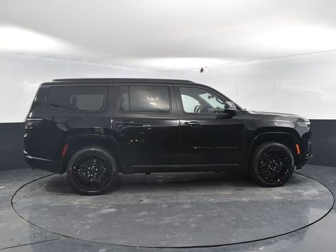 New 2026 Jeep Grand Wagoneer Limited AWD/4WD image 10