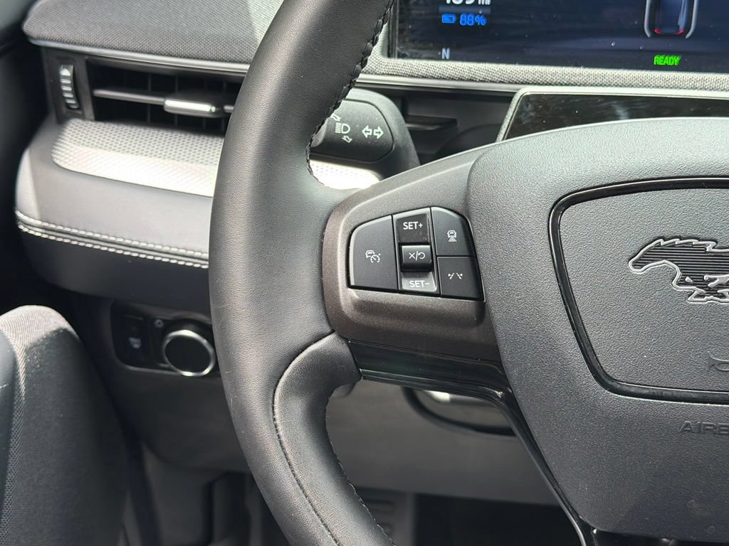 Used 2023 Ford Mustang Mach-E Select RWD image 44