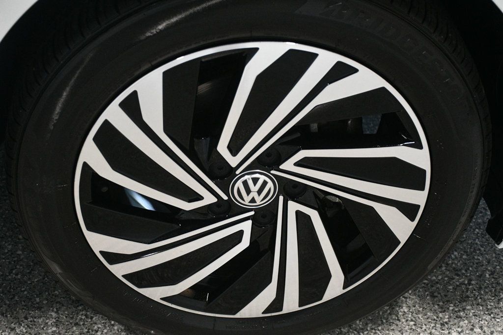 Used 2020 Volkswagen Jetta SEL Premium FWD image 21