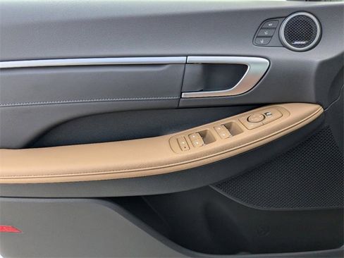 New 2024 Hyundai Sonata Limited image 30