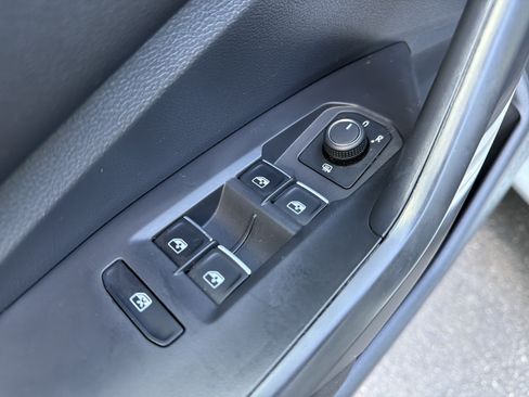 Used 2026 Volkswagen Jetta Sport FWD image 15