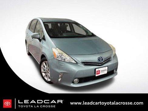 Used 2013 Toyota Prius V Five image 1