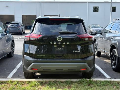 Used 2021 Nissan Rogue SV w/ Premium Package AWD/4WD image 5