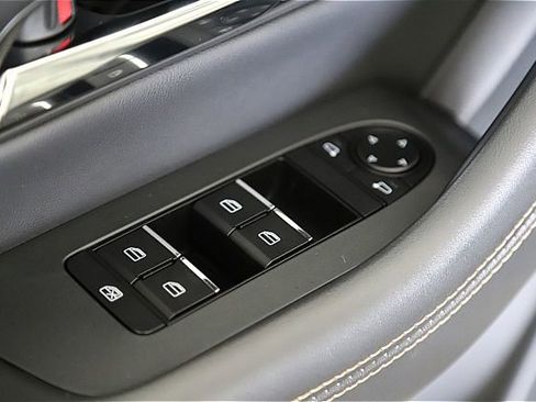 Used 2025 MAZDA CX-90 Plug-In Hybrid w/ Preferred image 18