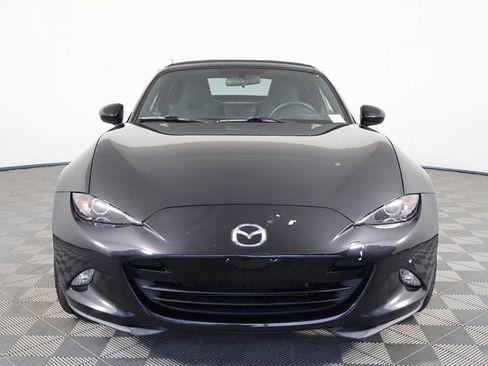 Used 2017 MAZDA MX-5 Miata Sport RWD image 2