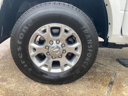 New 2024 Dodge Hornet R/T image 28