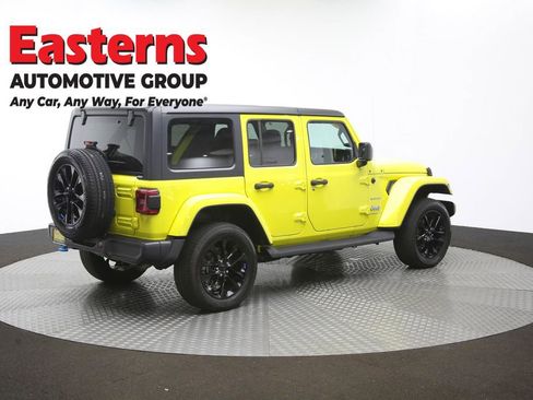 Used 2023 Jeep Wrangler Unlimited Sahara AWD/4WD image 41