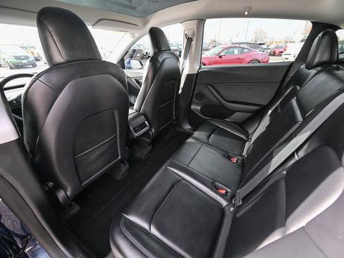 Used 2022 Tesla Model Y Performance image 22