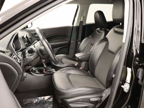 Used 2019 Jeep Compass Altitude image 15