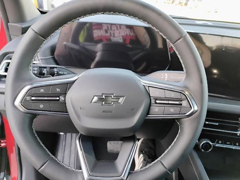 New 2025 Chevrolet Traverse LT w/ Midnight/Sport Edition image 15