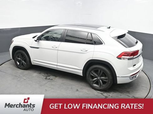 Used 2022 Volkswagen Atlas Cross Sport SEL R-Line AWD/4WD image 27