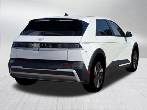 New 2026 Hyundai Ioniq 5 SEL AWD/4WD image 7