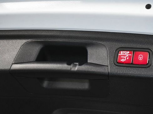 Used 2025 Mercedes-Benz GLE 53 AMG 4MATIC image 72