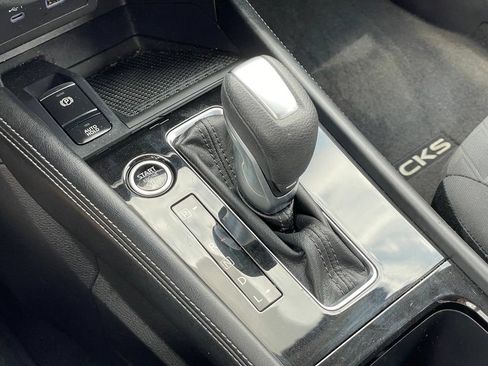Certified 2022 Nissan Kicks SV FWD image 21