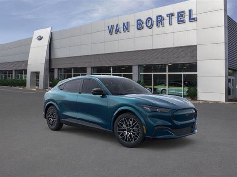New 2026 Ford Mustang Mach-E Premium AWD/4WD image 7