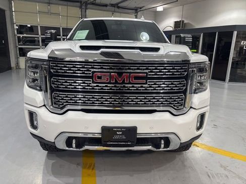 Used 2020 GMC Sierra 2500 Denali AWD/4WD image 2