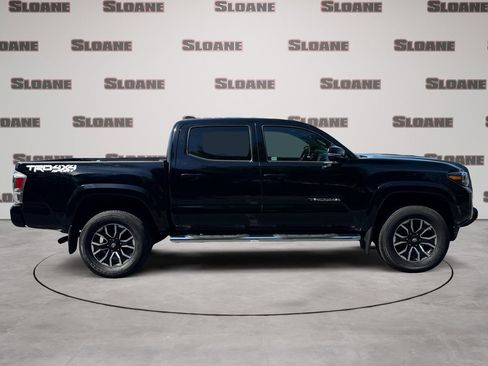 Used 2023 Toyota Tacoma TRD Sport w/ Technology Package AWD/4WD image 6