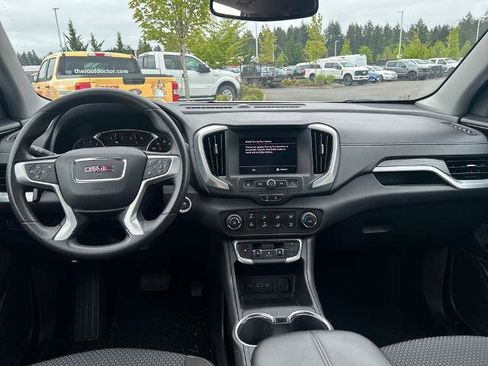 Used 2024 GMC Terrain SLE AWD/4WD image 7