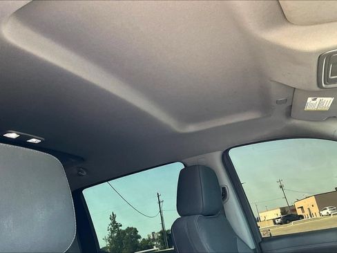 Used 2021 Chevrolet Silverado 1500 LT w/ Safety Package RWD image 18