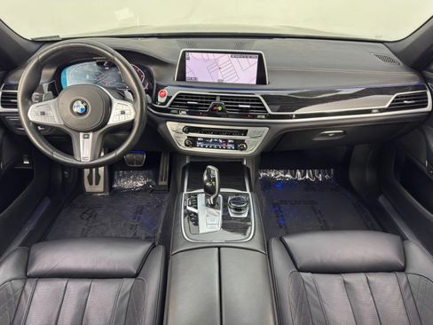 Used 2020 BMW 750i xDrive 750i xDrive w/ Executive Package image 12