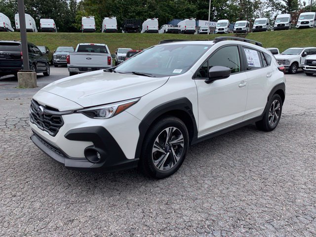 Used 2025 Subaru Crosstrek 2.5i Premium AWD/4WD image 4