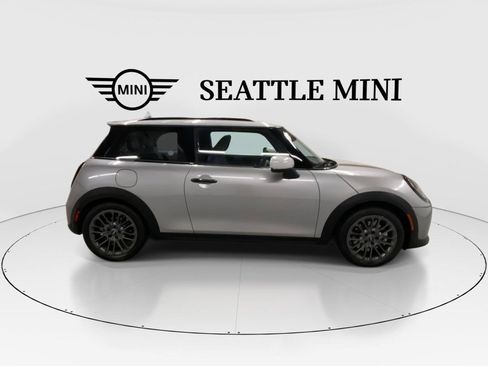 Used 2026 MINI Cooper S FWD image 13