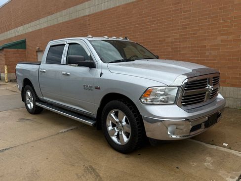 Used 2016 RAM 1500 Big Horn AWD/4WD image 1