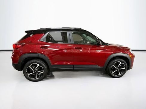 Used 2023 Chevrolet TrailBlazer RS w/ Convenience Package AWD/4WD image 5