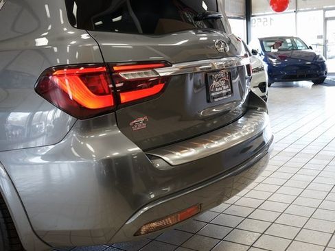 Used 2019 INFINITI QX80 Luxe w/ 22" Wheel Package image 16