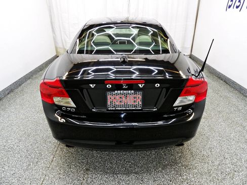 Used 2013 Volvo C70 T5 image 11