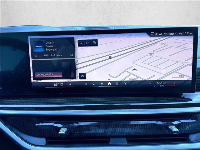 Used 2024 BMW X7 xDrive40i w/ M Sport Package AWD/4WD image 23