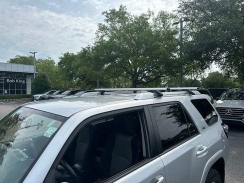 Used 2015 Toyota 4Runner SR5 AWD/4WD image 11