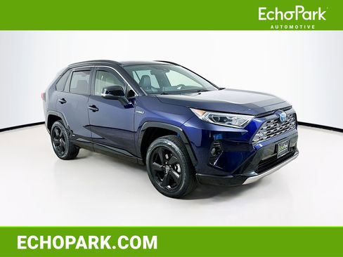 Used 2020 Toyota RAV4 XSE image 1