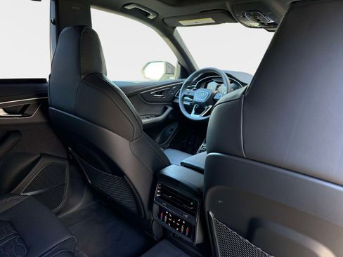 Used 2026 Audi RS Q8 performance image 35