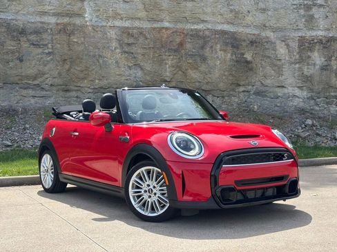Used 2024 MINI Cooper S FWD image 4