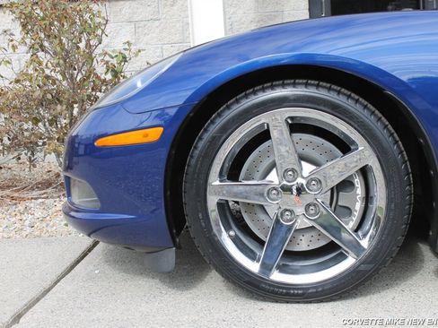 Used 2007 Chevrolet Corvette Convertible w/ Preferred Equipment Group image 10