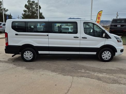 Used 2023 Ford Transit 350 XLT RWD image 4