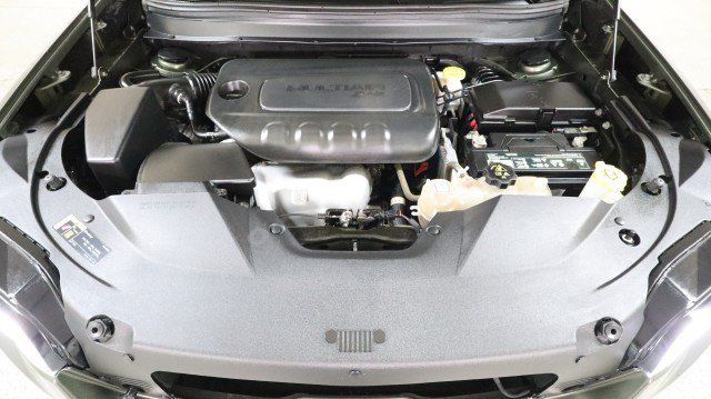 Used 2020 Jeep Cherokee Latitude Plus FWD image 19