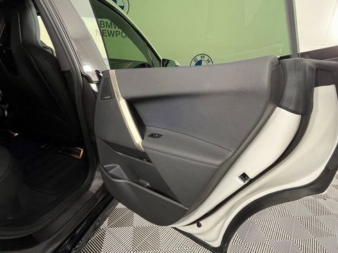 Certified 2025 BMW iX xDrive50 image 24