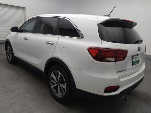 Used 2020 Kia Sorento LX image 5