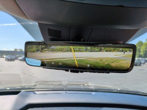 New 2026 Kia Carnival SX Prestige FWD image 32