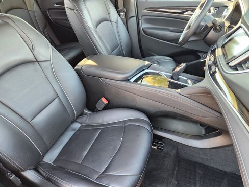 Used 2019 Buick Enclave Avenir w/ Avenir Technology Package image 15