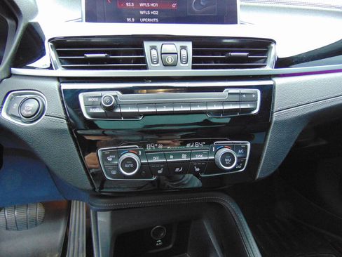 Used 2022 BMW X2 xDrive28i w/ Convenience Package image 24