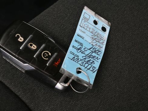 Used 2022 RAM 1500 Big Horn image 17