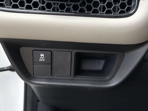 Used 2024 Honda HR-V EX-L image 30
