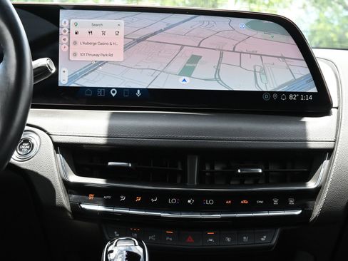 Used 2025 Cadillac CT5 Premium Luxury RWD image 12